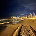 Sunset Cliffs Luxury Apart With Sea View